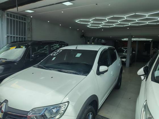 RENAULT SANDERO 1.6 16V SCE FLEX INTENSE X-TRONIC RENAULT SANDERO 1.6 16V SCE FLEX INTENSE X-TRONIC